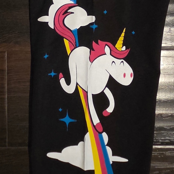 NWT UNICORN YOGA PANTS - SO CUTE!!!  SZ M - Picture 4 of 5